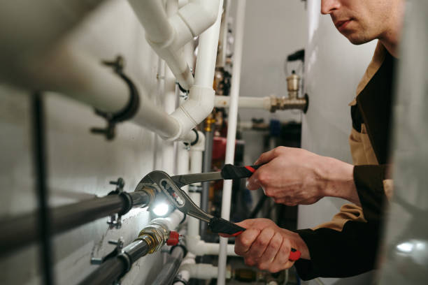 Best Clogged Drain Plumber  in Redwood, OR
